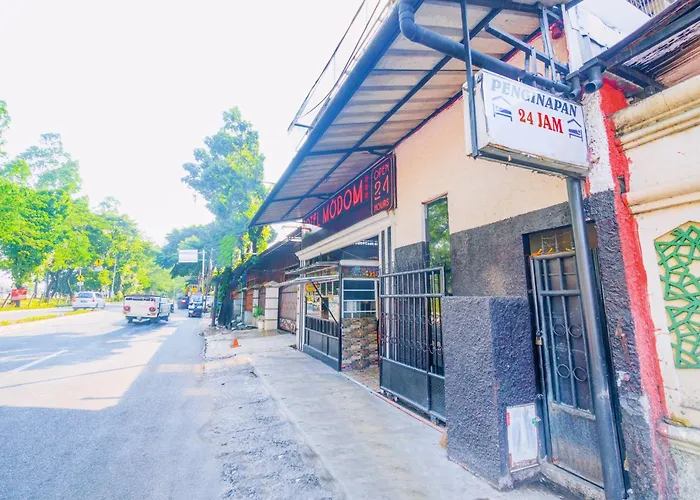 Hotel O Modom Homestay Near Rs Islam Jakarta Pondok Kopi